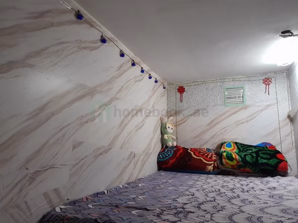 Bed Space & Partition in Al Mankhool