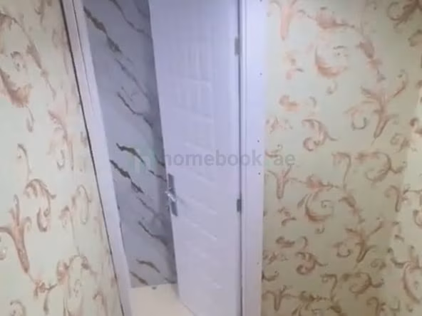 Bed Space & Partition in Bur Dubai