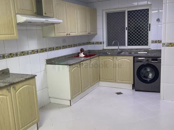 Room for Rent in Bur Dubai