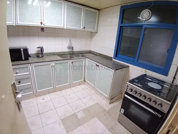 Bed Space & Partition in Sharjah