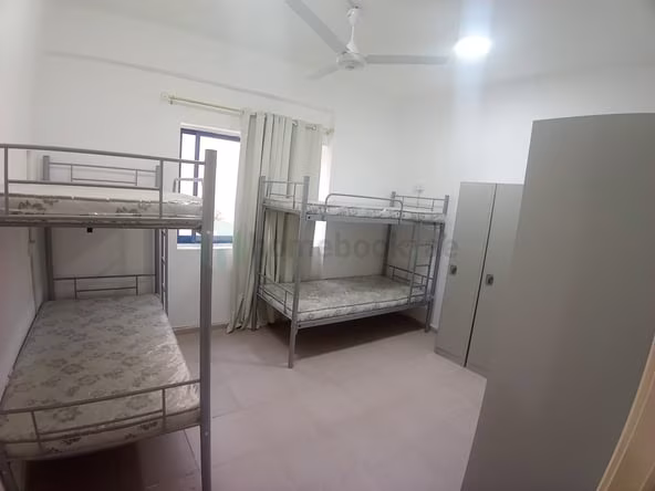 Bed Space & Partition in Sharjah