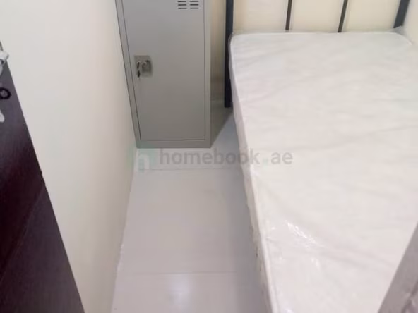 Bed Space & Partition in Al Rashidiya