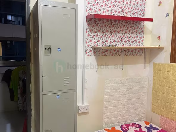 Bed Space & Partition in Sheikh Zayed Road