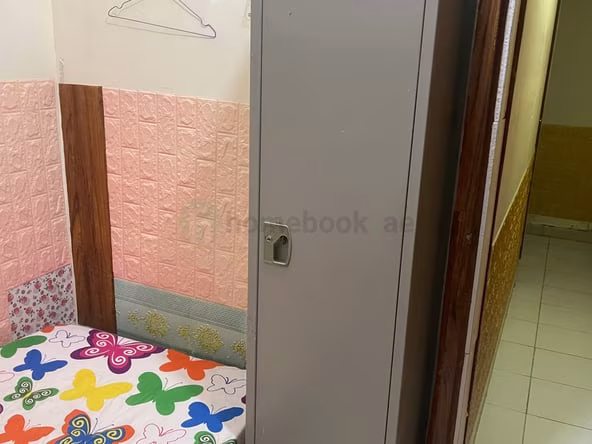 Bed Space & Partition in Sheikh Zayed Road