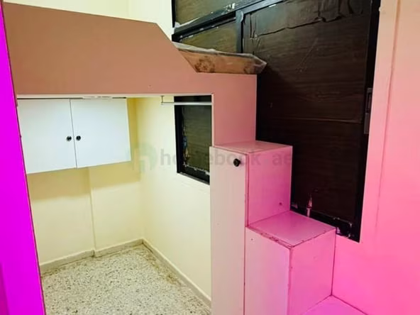 Bed Space & Partition for Female in Dubai