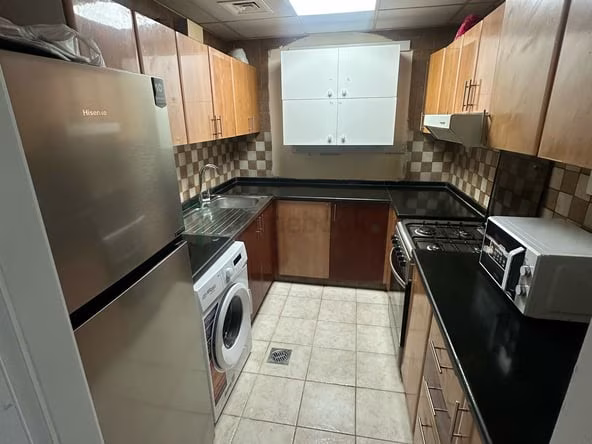 Bed Space & Partition for Female in Dubai