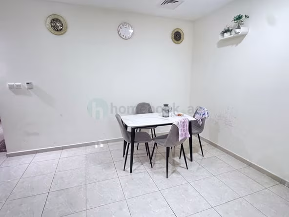 Room for Rent in Muhaisnah