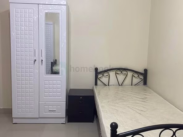Bed Space & Partition in Al Nahda