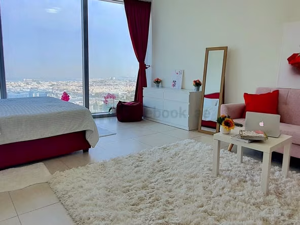 Room for Rent in Downtown Dubai