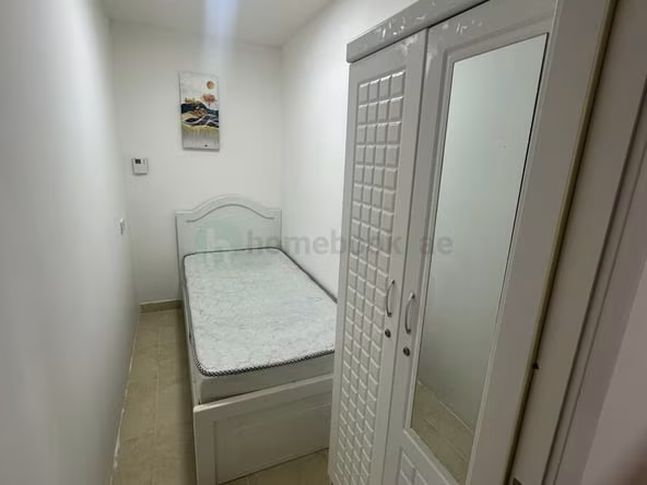 Bed Space & Partition for Female in Dubai