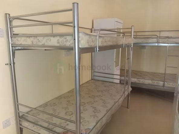 Bed Space & Partition in Al Hamriya
