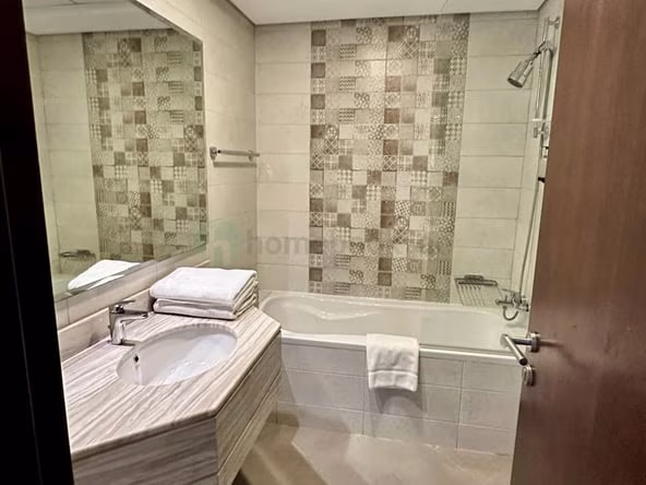 Room for Rent in Al satwa