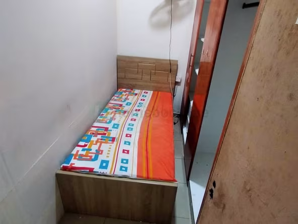 Bed Space & Partition in Al Nahda