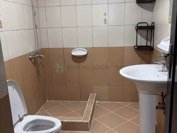 Bed Space & Partition in Al Nahda