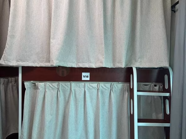 Bed Space & Partition in Al Nahda
