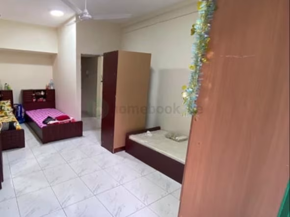 Bed Space & Partition in Al Hamriya