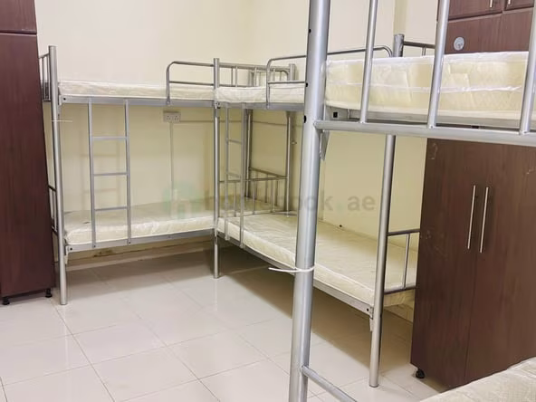 Bed Space & Partition in Hor Al Anz