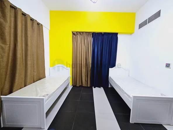 Bed Space & Partition in Dubai Silicon Oasis (DSO)