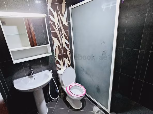 Bed Space & Partition in Dubai Silicon Oasis (DSO)