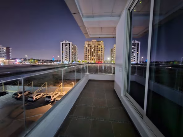 Bed Space & Partition in Dubai Silicon Oasis (DSO)