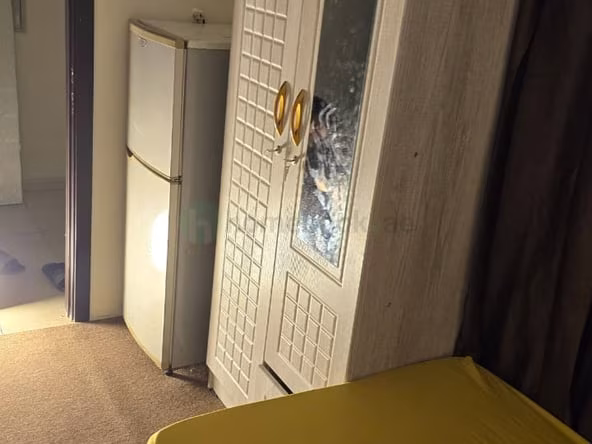 Bed Space & Partition Jumeirah Village Circle (JVC)
