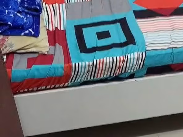 Bed Space & Partition in Al Muteena
