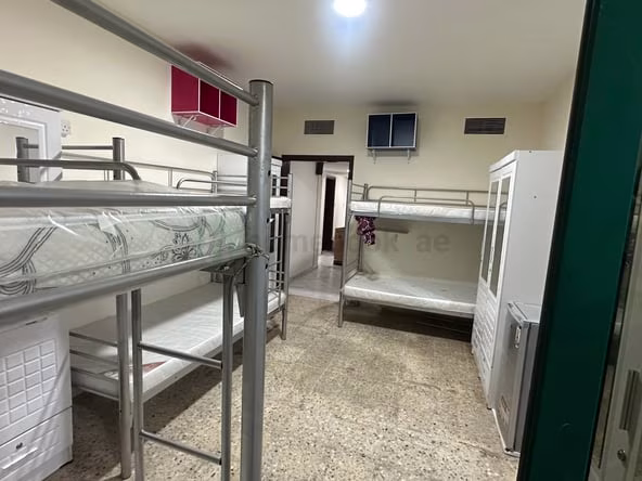 Bed Space & Partition in Bur Dubai