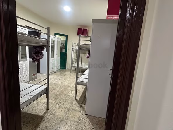 Bed Space & Partition in Bur Dubai