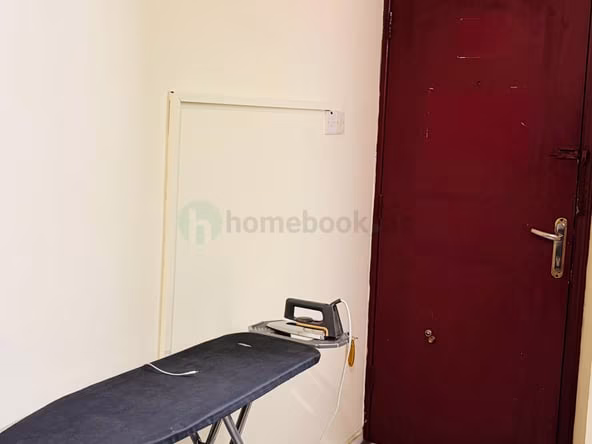 Bed Space & Partition in Naif