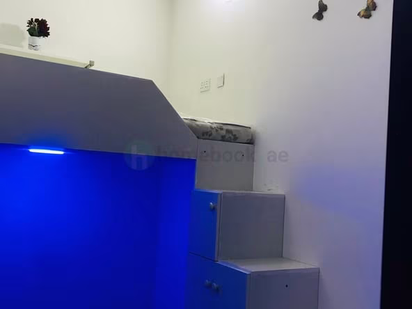 Bed Space & Partition in Al Fahidi