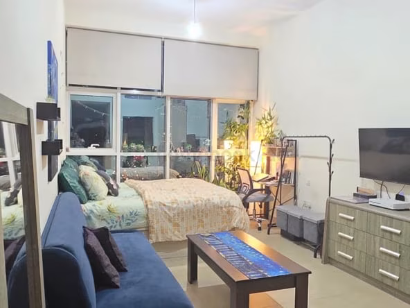 Bed Space & Partition in Business Bay