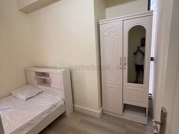 Bed Space & Partition in Jumeirah Beach Residence (JBR)