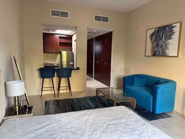 Studio Apartment for Rent in Discovery Gardens Dubai