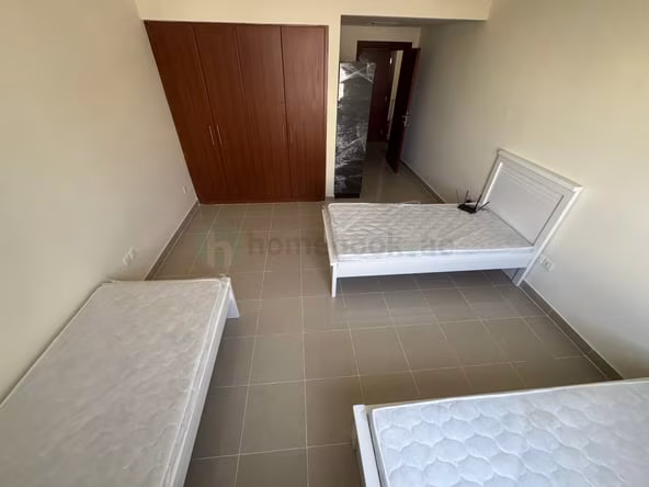 Bed Space & Partition in Al Quoz
