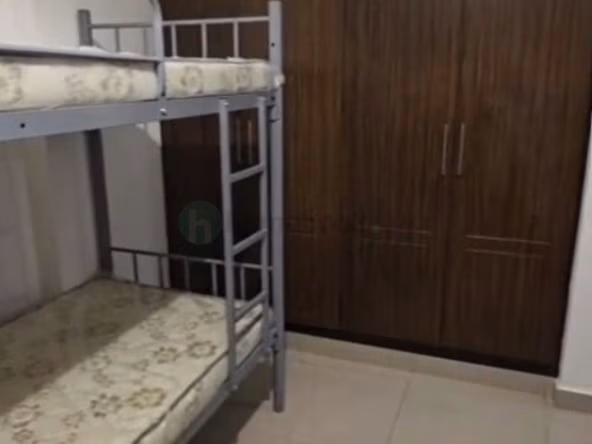 Bed Space & Partition in Al Qusais