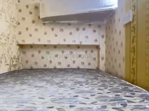 Bed Space & Partition in Al Raffa