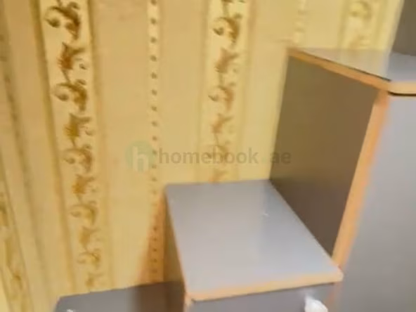 Bed Space & Partition in Al Raffa
