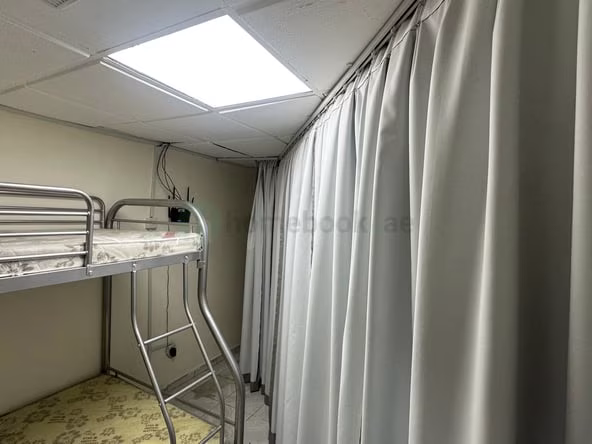 Bed Space & Partition in Al Mankhool