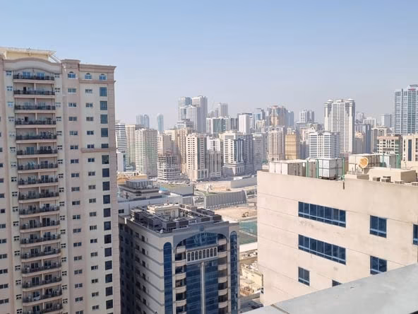 Bed Space & Partition in Sharjah