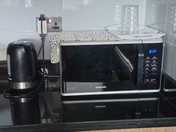 Room for Rent in Al Muraqqabat