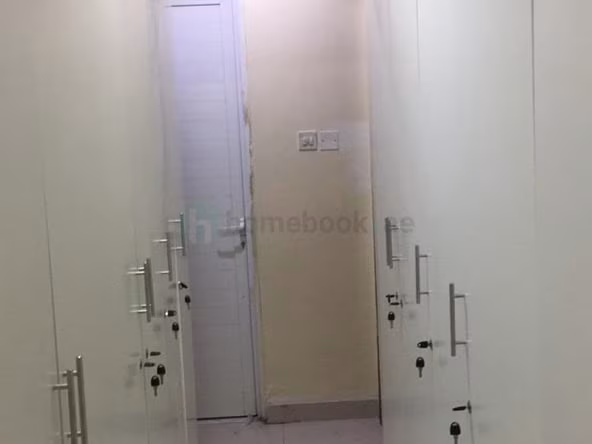 Bed Space & Partition in Hor Al Anz