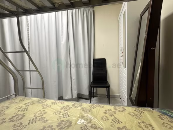 Bed Space & Partition in Al Mankhool