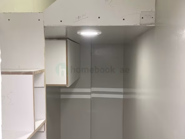 Partition in Bur Dubai