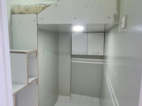 Partition in Bur Dubai