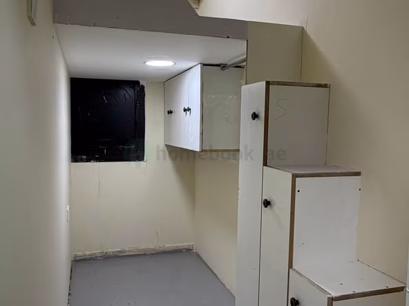 Bed Space & Partition in Al Rigga