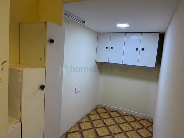 Bed Space & Partition in Al Rigga