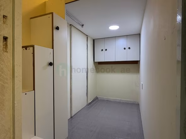 Bed Space & Partition in Al Rigga