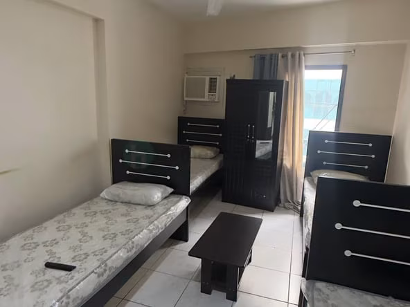 Bed Space & Partition in Al Raffa