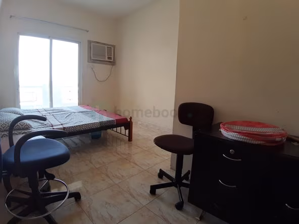 Room for Rent in Hor Al Anz