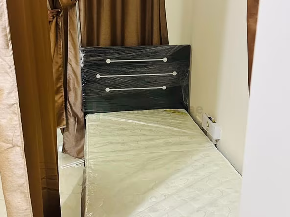 Bed Space & Partition in Al Qusais